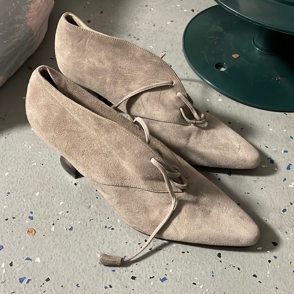 Unworn Vintage Anne Klein Heels